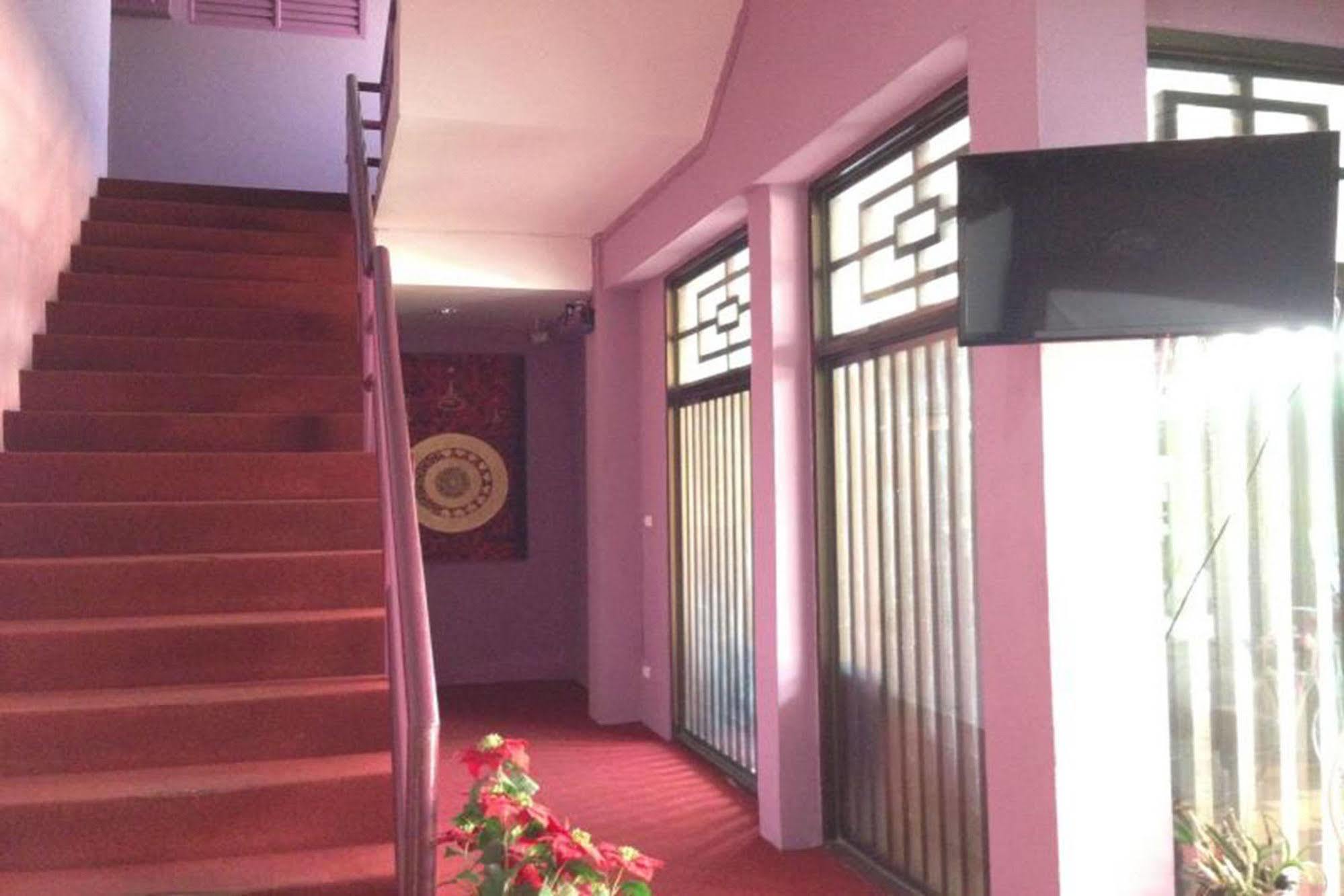 Home Place Hotel Chiang Mai Eksteriør bilde